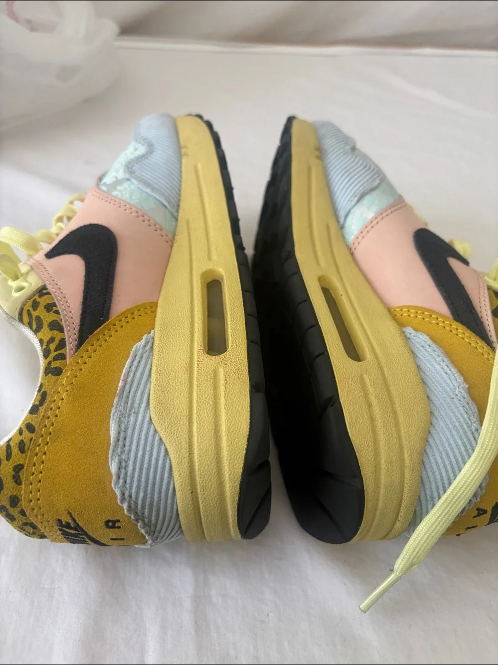 Nike Pastel Multi-Panel Sneakers with Yellow Laces AirMax 1 86RPM Spring Mix